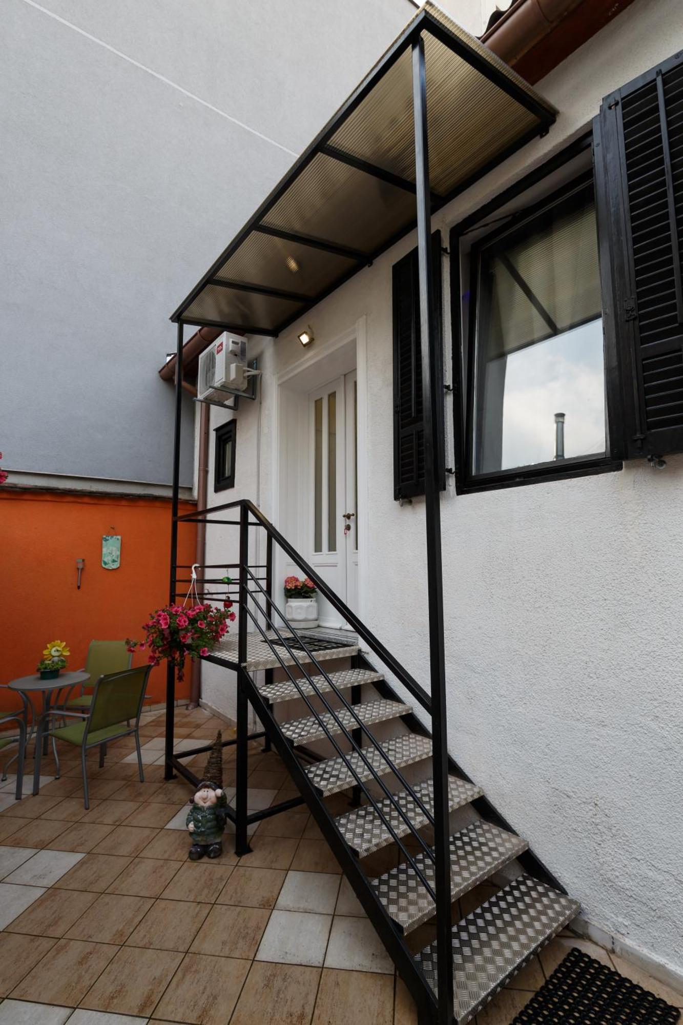 Apartman Royal Slavonski Brod Luaran gambar