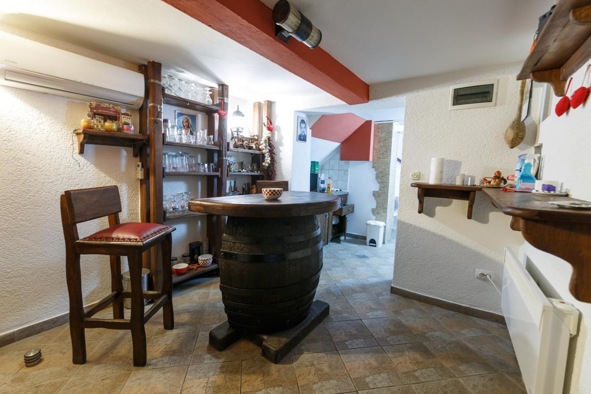 Apartman Royal Slavonski Brod Luaran gambar